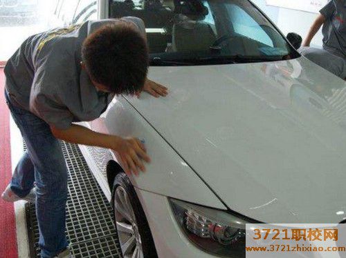 石家庄学汽车美容专业哪个学校好