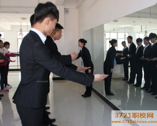 石家庄哪里有汽车营销专业学校招生,有几个