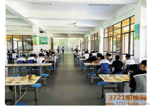 威海市文登技師學院食堂情況