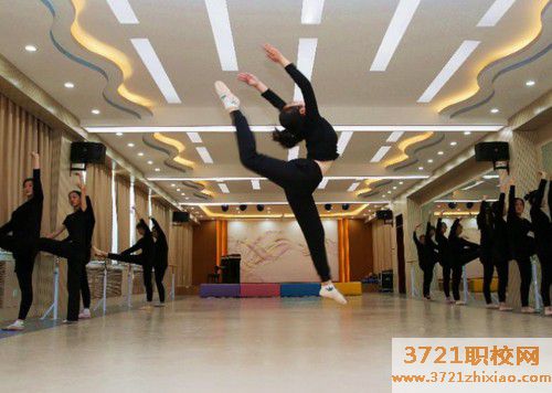 【淄博电工学校】淄博机电工程学校学前教育专业