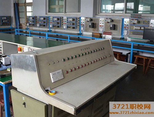 【濮阳技术学校】沈阳华龙职业技术学校电气工程及自动化专业