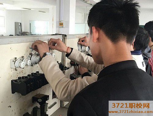 合肥安轻职业学校机电技术应用专业怎么样