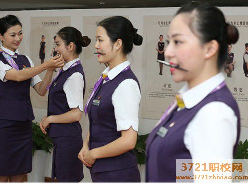 长沙经贸职业中专学校空中乘务专业怎么样