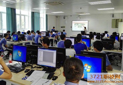   湖北中南技工学校计算机应用专业（教育类）怎么样
