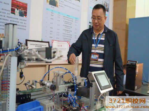 【广州机电一体化学校】广州市技师学院机电一体化技术（电气方向）专业