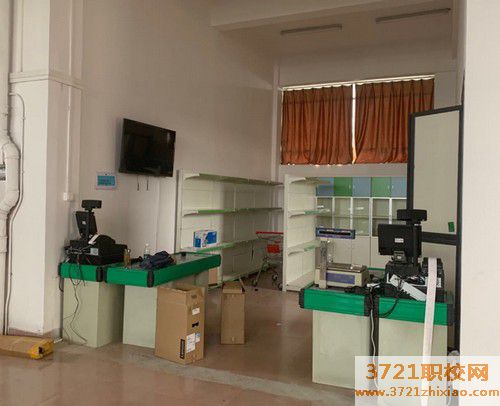 【广州物流学校】广东省国防科技技师学院现代物流专业