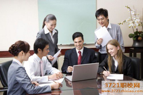 【广州技师学院】广东省机械技师学院工商企业管理专业