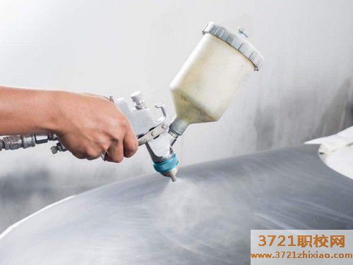 【沈阳汽车美容学校】沈阳汽车美容培训学制是多久是几年