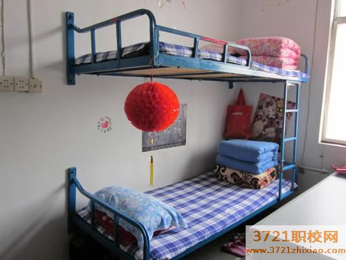 【沈阳职业学校】沈阳国际公关礼仪学校的宿舍条件和食堂情况