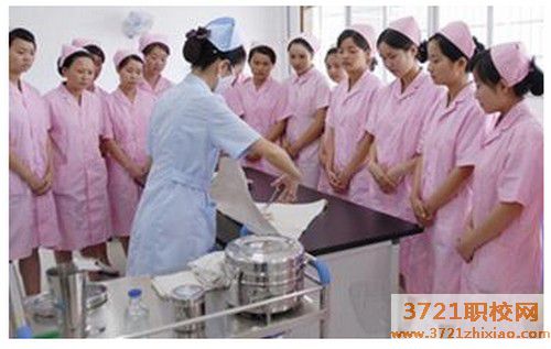 沈阳读卫校哪个学校好