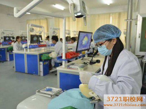 沈阳什么口腔专业学校好