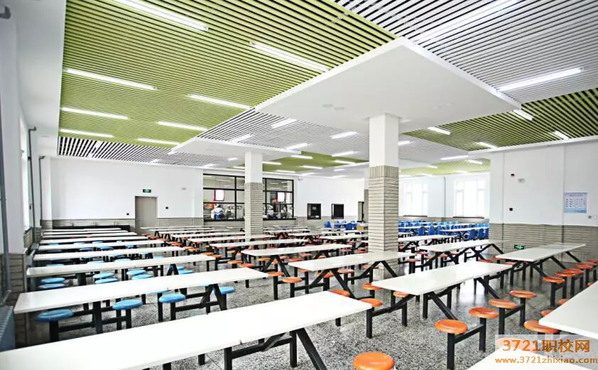 沈阳市旅游学校食堂情况