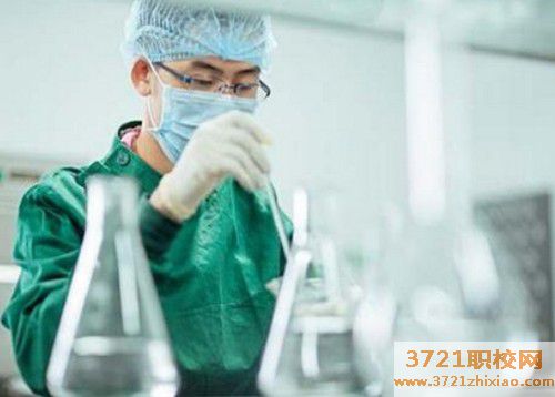 沈阳学医学检验专业哪个学校好