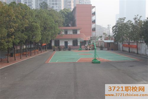 武汉市燃气热力学校学费及收费标准