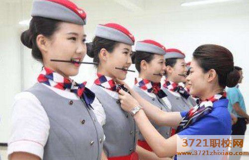 【沈阳高铁学校】沈阳好的学高铁乘务学校