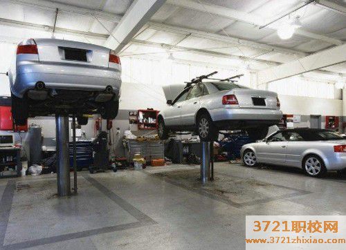武汉好的汽修学校、好的汽修专业学校