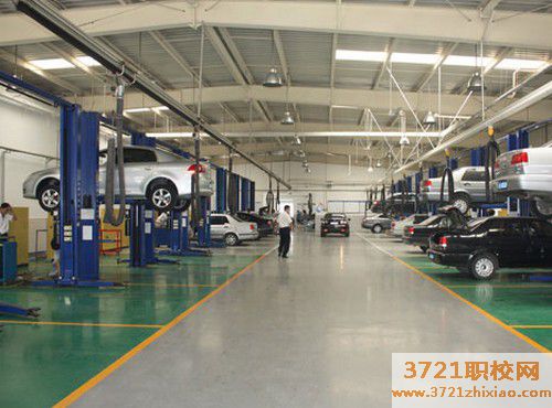 【武汉汽修学校】武汉哪里有可以学汽修的地方