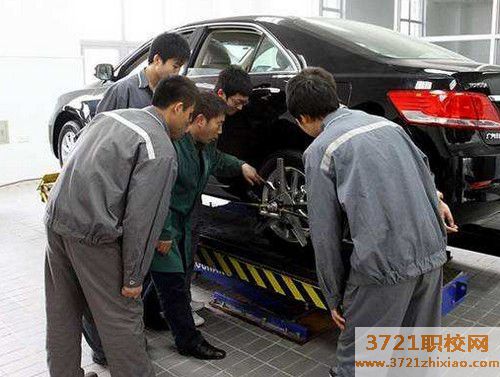 【武汉汽车美容学校】武汉哪里有汽车美容培训学校