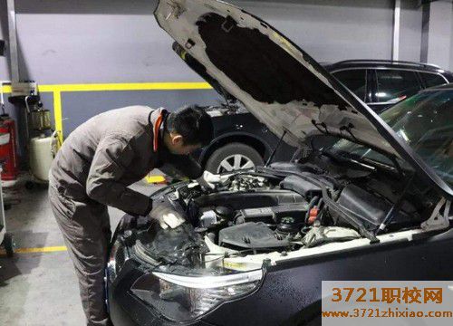 武汉有汽车检测与维修专业的大专学校