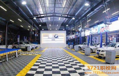 武汉汽车美容培训学校哪个好，武汉汽车美容培训学校哪家好 
