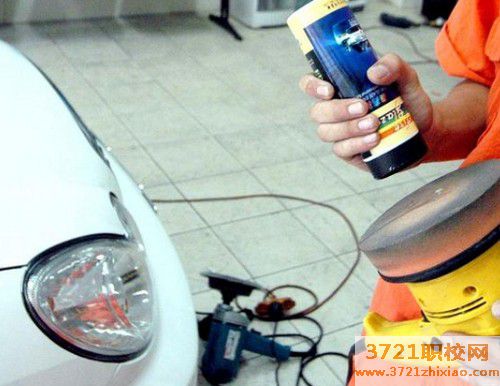 【武汉汽车美容学校】武汉学汽车美容哪里好