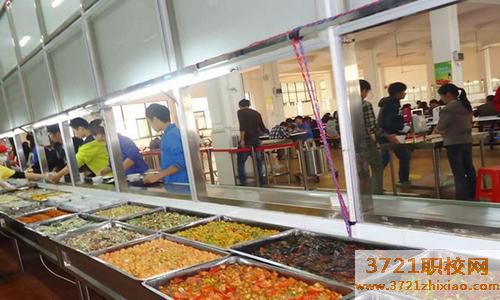 华中信息商务技工学校食堂情况