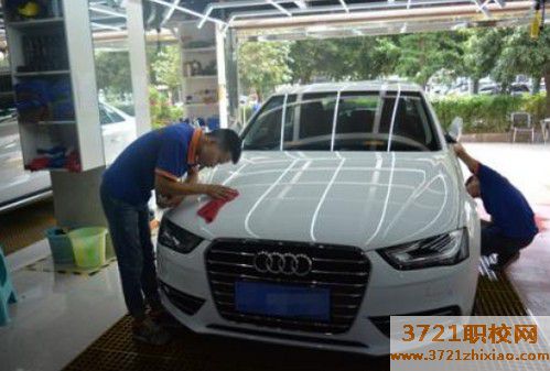 【武汉汽车美容学校】武汉哪个汽车美容学校好及录取分数线是多少