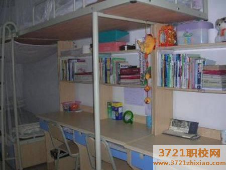 武汉市中专财政学校宿舍食堂