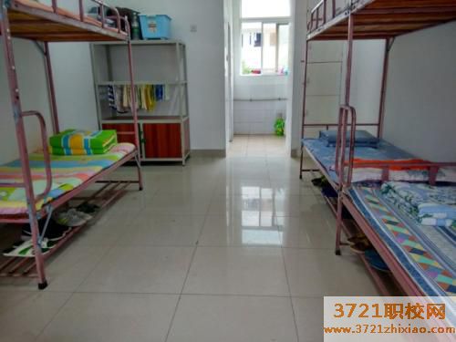 【武汉职业学校】武汉市交通学校的宿舍条件和食堂情况