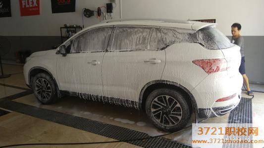 合肥汽修高级技工学校