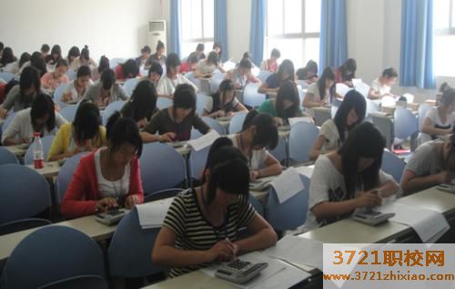 武汉市第二轻工业学校2023年招生简章