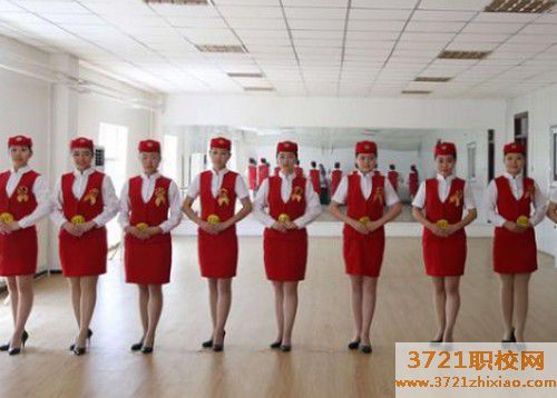 武汉女孩想上高铁工作要上什么学校