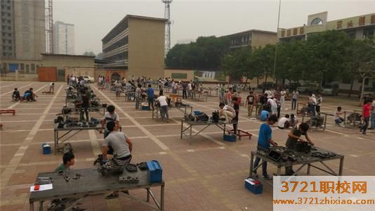 【合肥汽修学校】合肥汽修学校学费多少钱、合肥汽修学校要多少学费