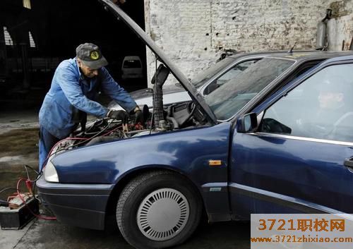 【合肥汽车美容学校】合肥学汽车美容哪里好