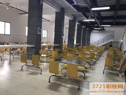 长沙市英蓝中等职业学校食堂情况
