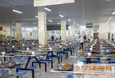 长沙市蓝天科技中等职业学校食堂情况