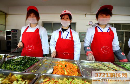 湖南国医职业技术学校食堂情况