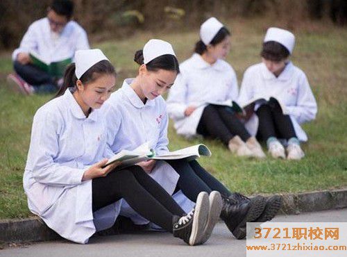 武汉哪个学校学护理好