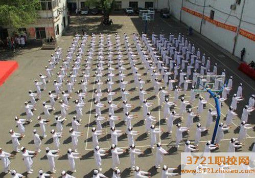 【武汉卫校】武汉卫校学费及收费标准