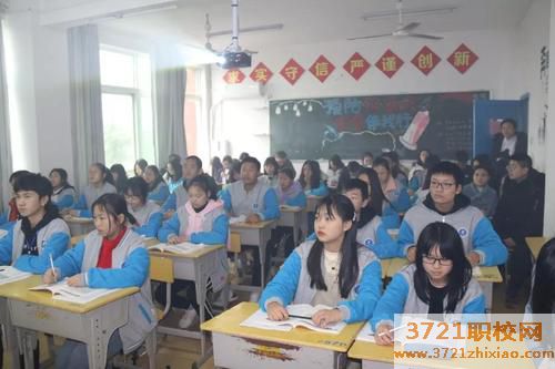 长沙科技工程学校2023年招生简章