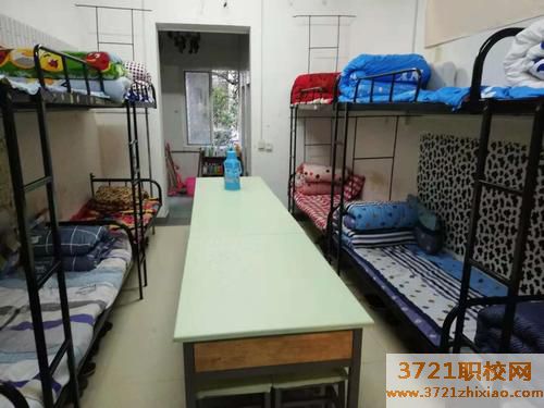 【长沙技校】湖南建筑高级技工学校的宿舍条件和食堂情况