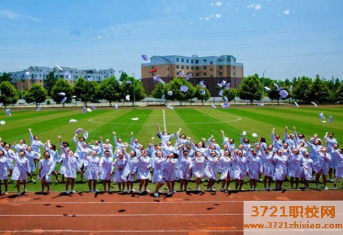 湖北地区的卫生学校怎么报名