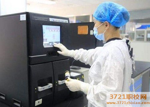 武汉比较好的医学检验专业中专学校