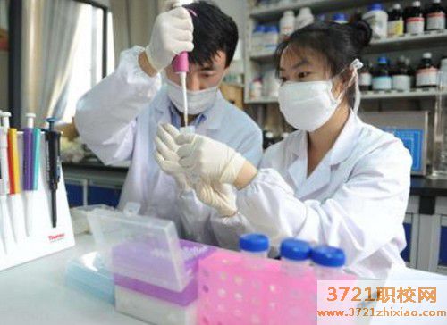 【武汉卫生学校】武汉医学检验专业招生录取分数线及要求