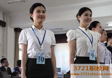 合肥好的学高铁乘务专业学校