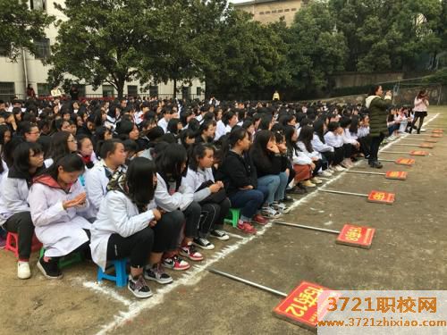 【长沙中专学校】湖南医药职业中等学校的招生电话和联系方式