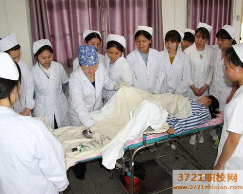 武汉助产专业就业形势及前景好不好