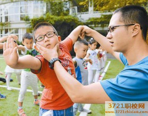 武汉男生学幼师可以吗？男生学幼师好吗？