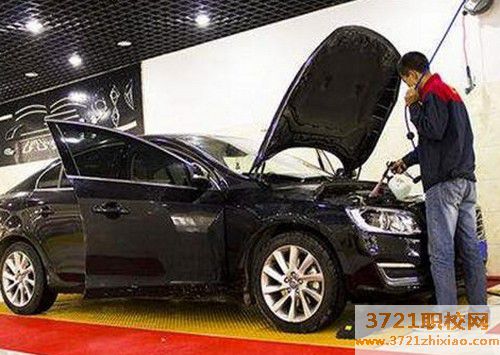 长沙哪里可以学汽车美容