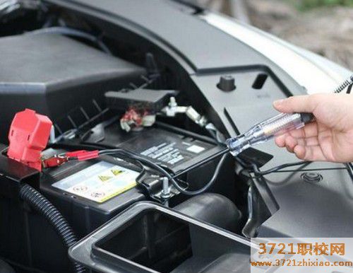 长沙学汽车维修自学还是去职业学校好